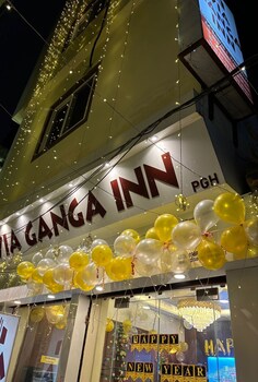 via ganga inn varanasi