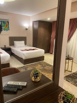 aziz egypt pyramids hotel