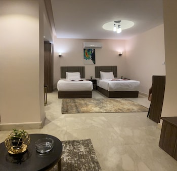 aziz egypt pyramids hotel