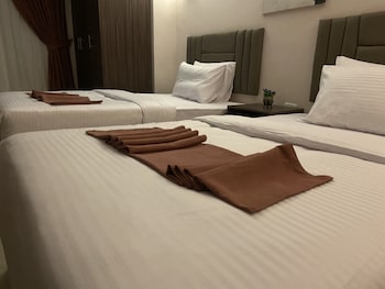 aziz egypt pyramids hotel