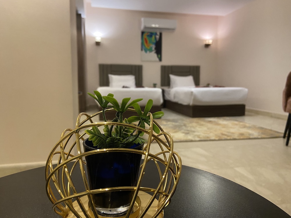 aziz egypt pyramids hotel