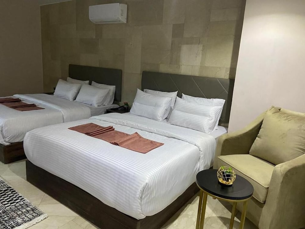 aziz egypt pyramids hotel