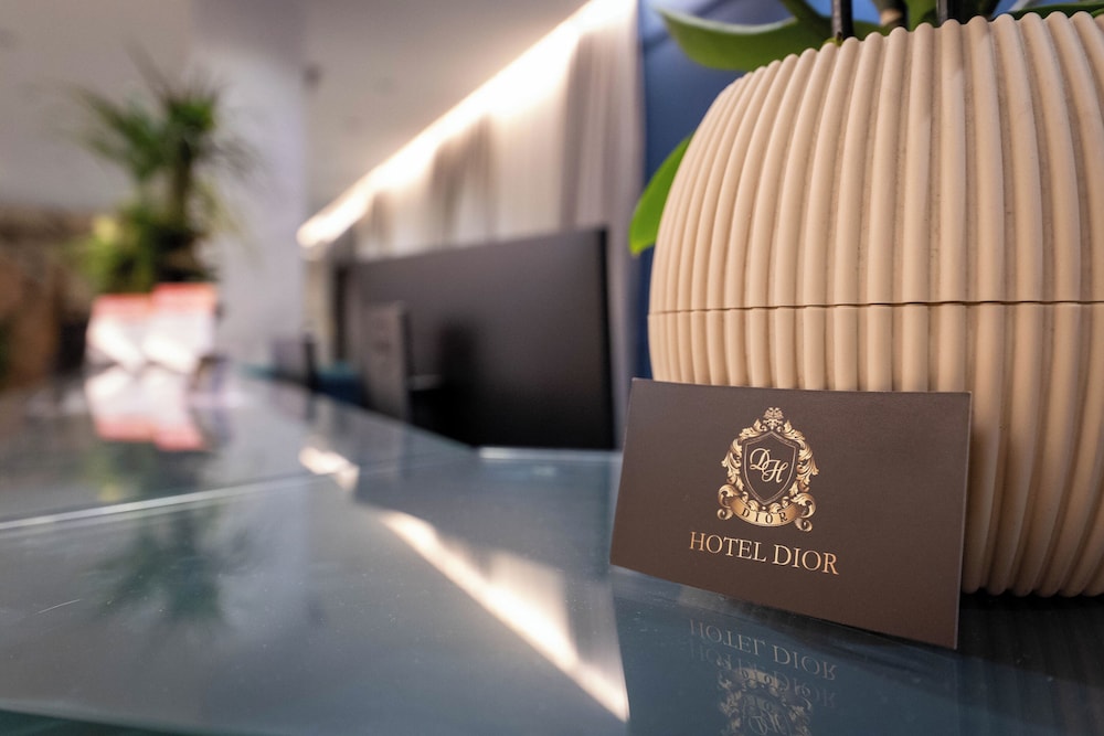 hotel dior