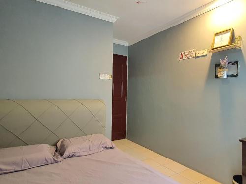 oyo 90997 hoover room