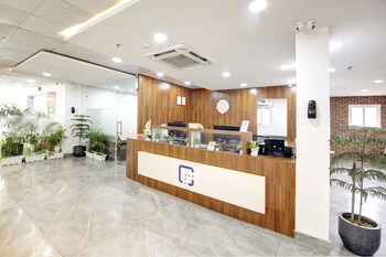 Flxho Royal Orbit - Cyber City,,3 star