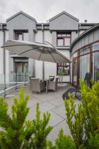 hotel saline