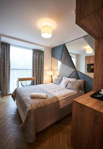 hotel saline