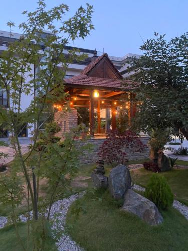 uma residence and suites