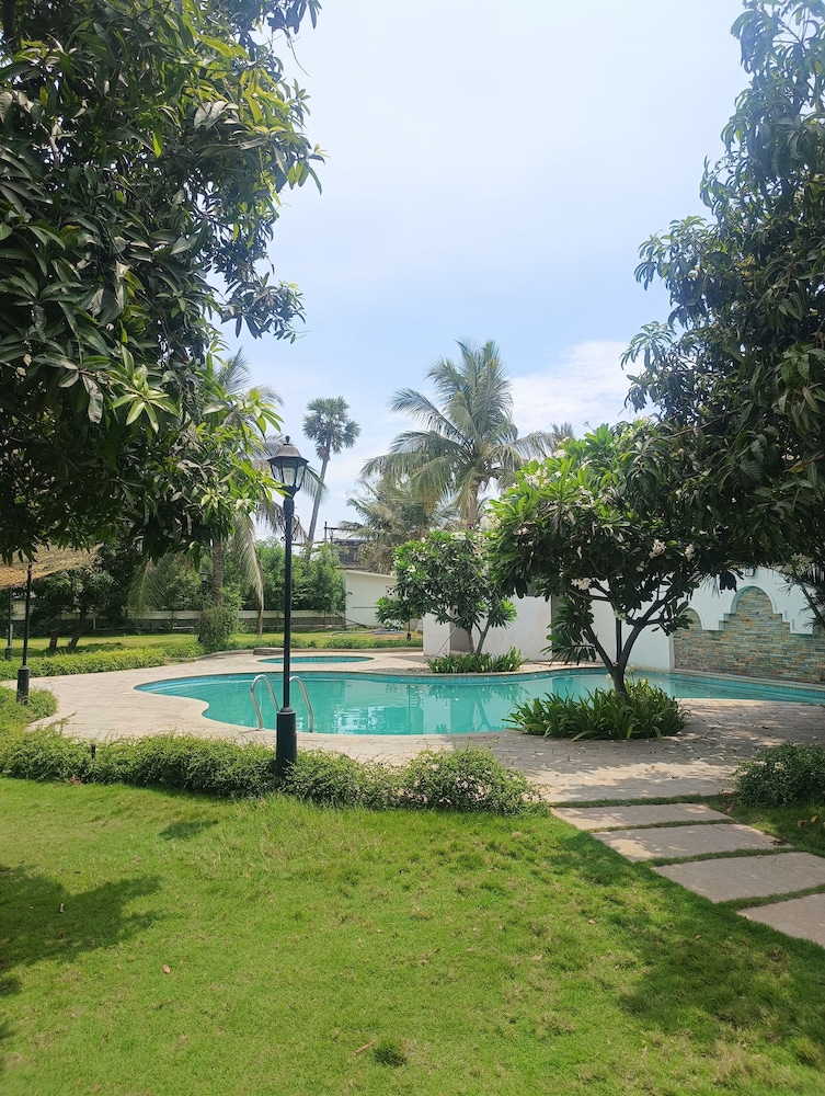 coastal grand navallur