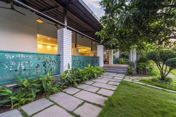 coastal grand navallur