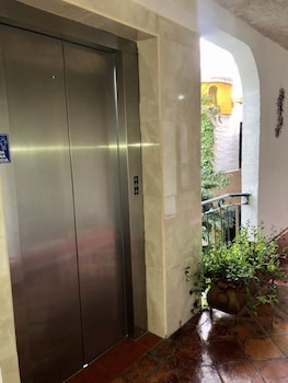 inn galerias hotel