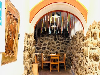 rojas plaza boutique