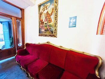 rojas plaza boutique