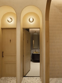 Arco Phuket Town,,4 star