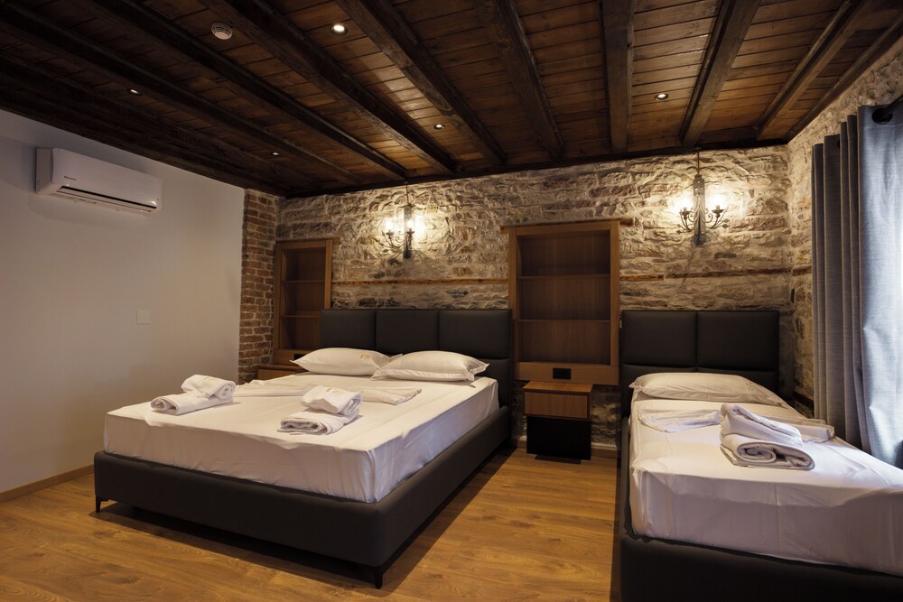 furra restaurant and rooms