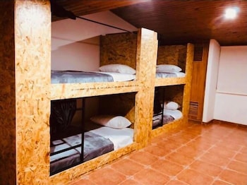 new stanza hostel 120
