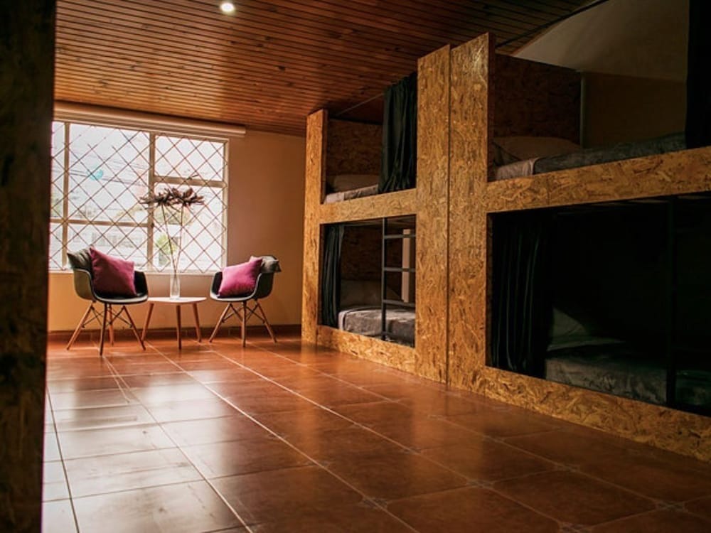 new stanza hostel 120
