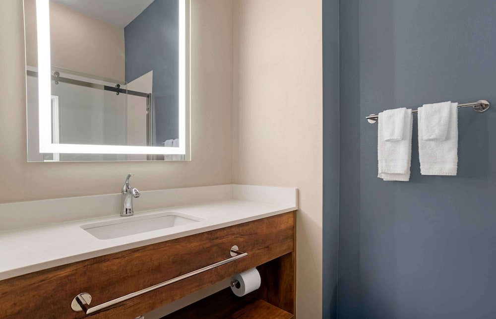 extended stay premier suites pensacola nas corry station