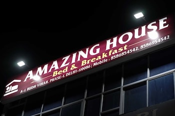 hotel amazing house