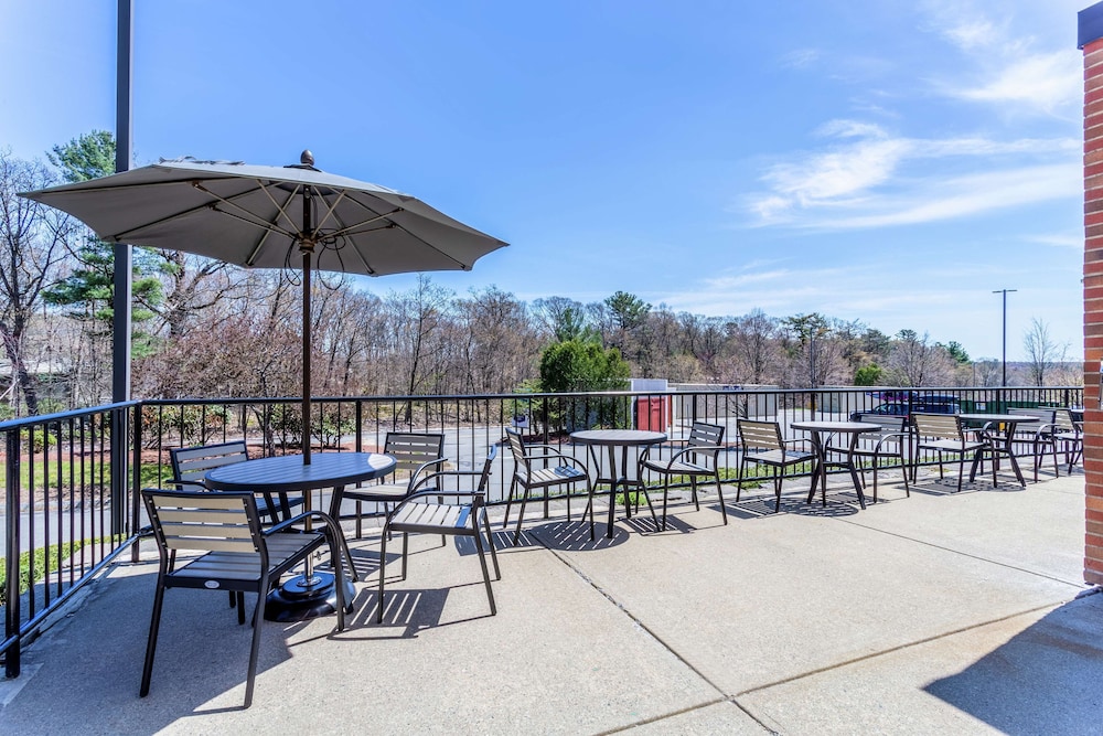 hampton inn boston peabody