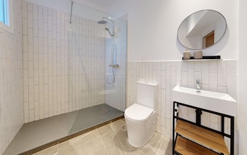 ola living hostal tetuan