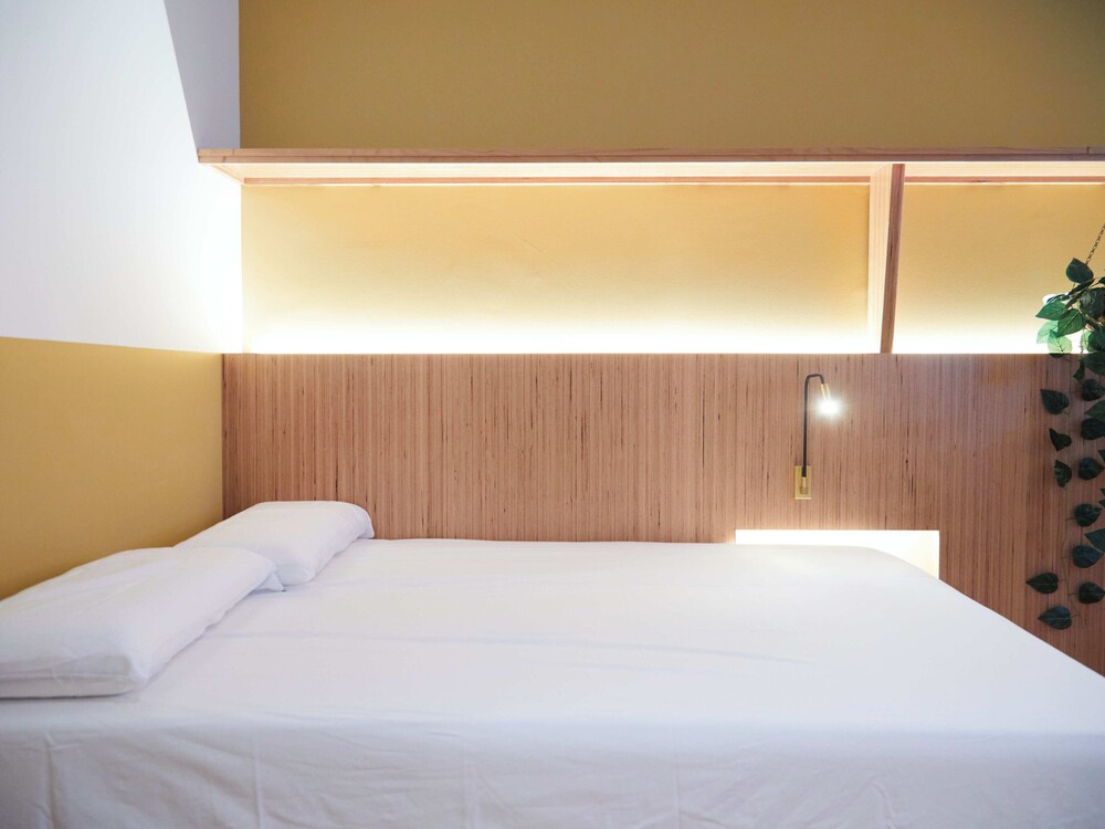 ola living hostal tetuan