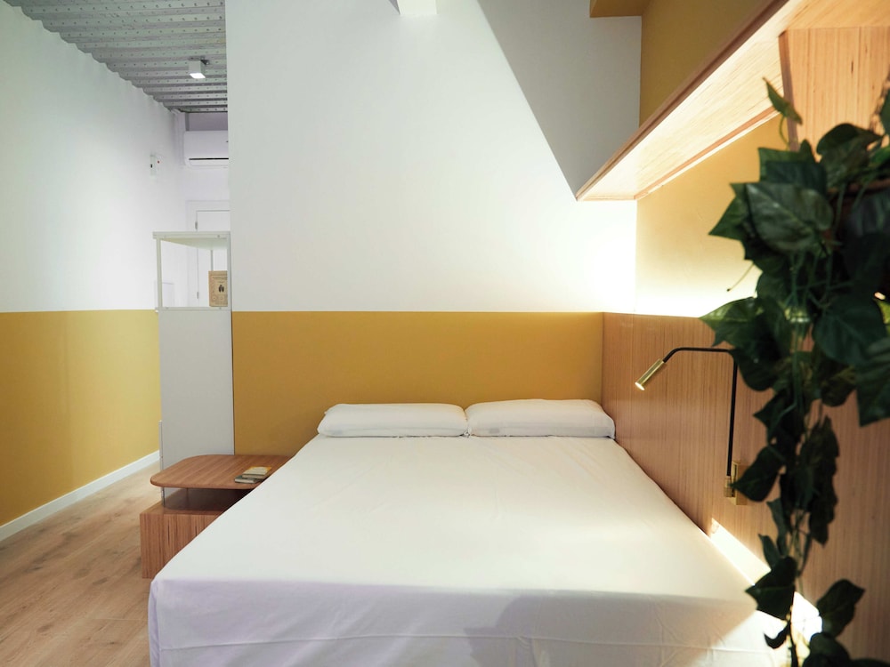 ola living hostal tetuan