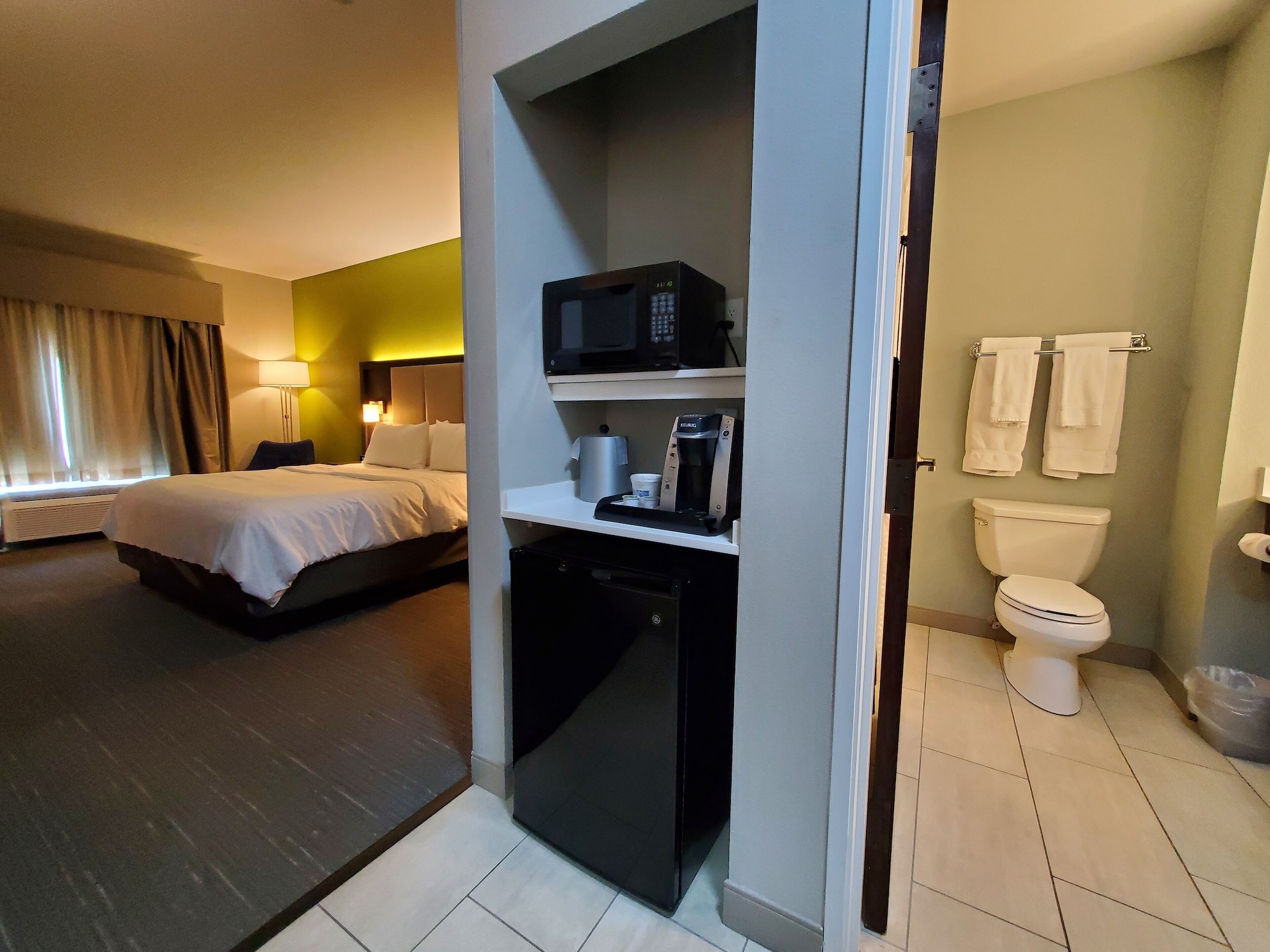 holiday inn express hotel and suites pearland by ihg
