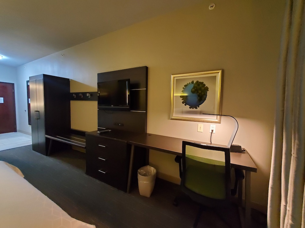 holiday inn express hotel and suites pearland by ihg