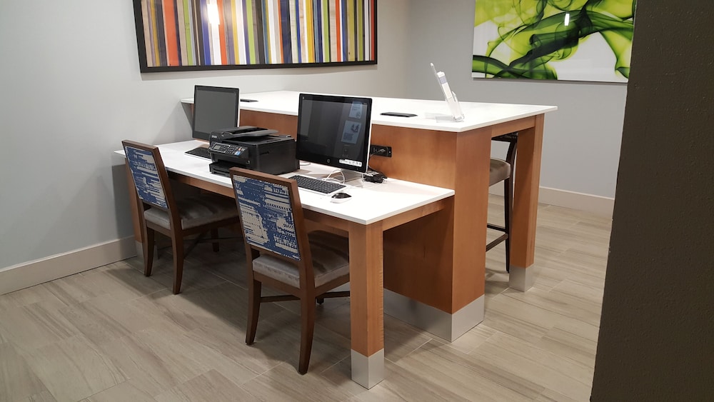 holiday inn express hotel and suites pearland by ihg