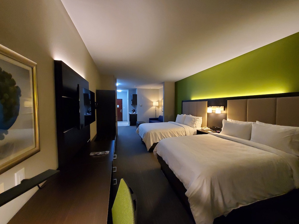 holiday inn express hotel and suites pearland by ihg