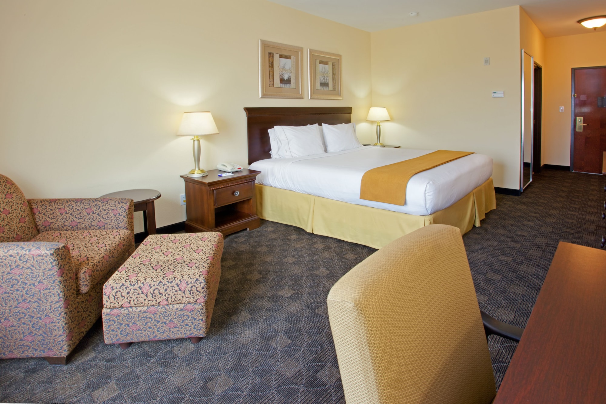 holiday inn express hotel and suites pearland by ihg