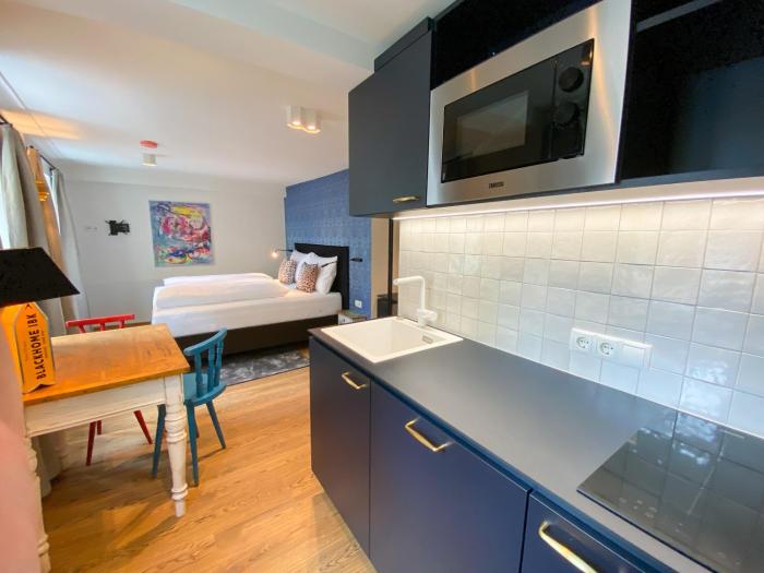 blackhome vintage innsbruck