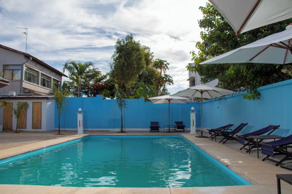 hotel les 12 collines