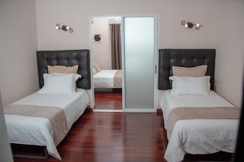 hotel les 12 collines