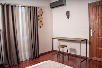 hotel les 12 collines