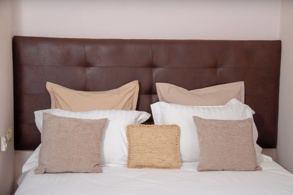 hotel les 12 collines