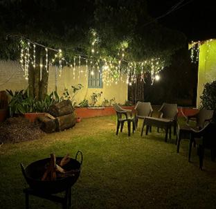 La Address Retreat,,2 star