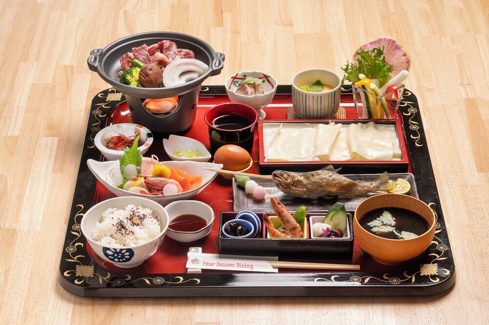 satonuma resort hotel komorinu