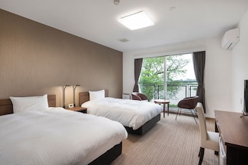 satonuma resort hotel komorinu