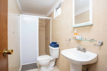 la paz and love hostel