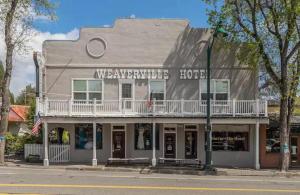 Weaverville Hotel,,2 star