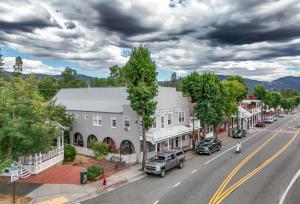 weaverville