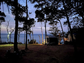 Padel Lodge Koh Chang,,2 star