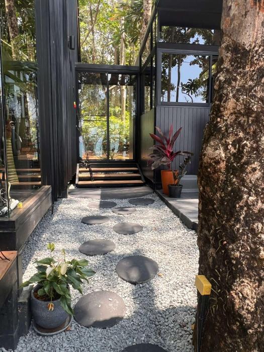 padel lodge koh chang