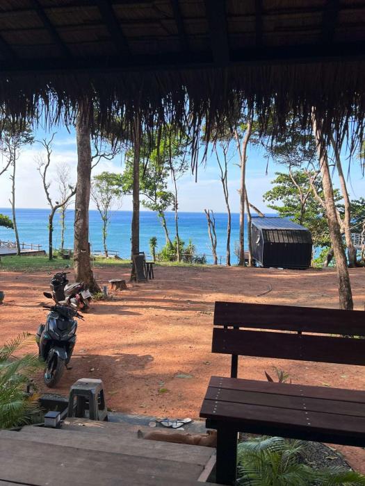 padel lodge koh chang