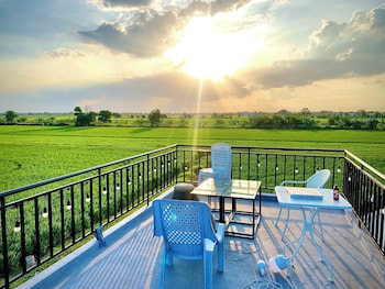 Chai Na Resort,,3 star