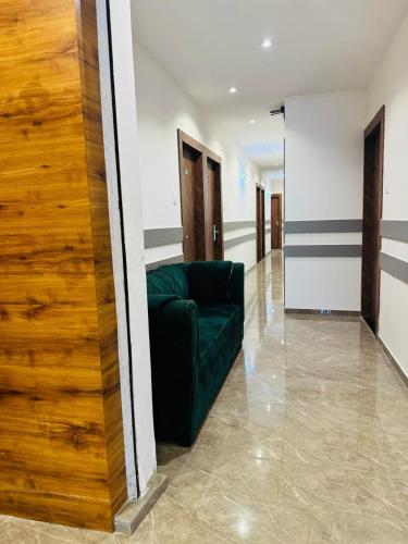 hotel grand executive