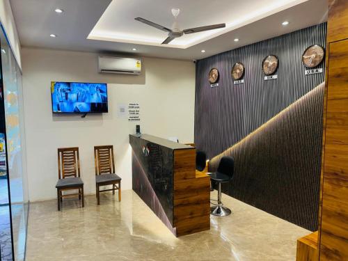 hotel grand executive