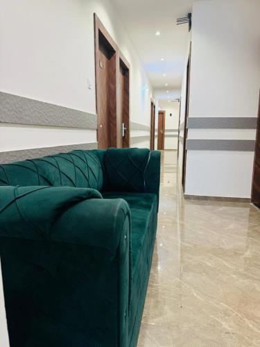 hotel grand executive